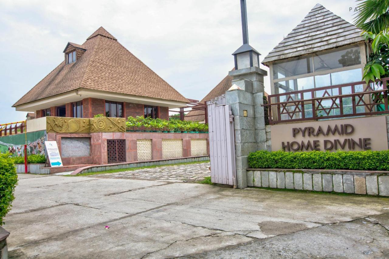 Palette - Pyramid Home Divine Jhājra Exterior photo